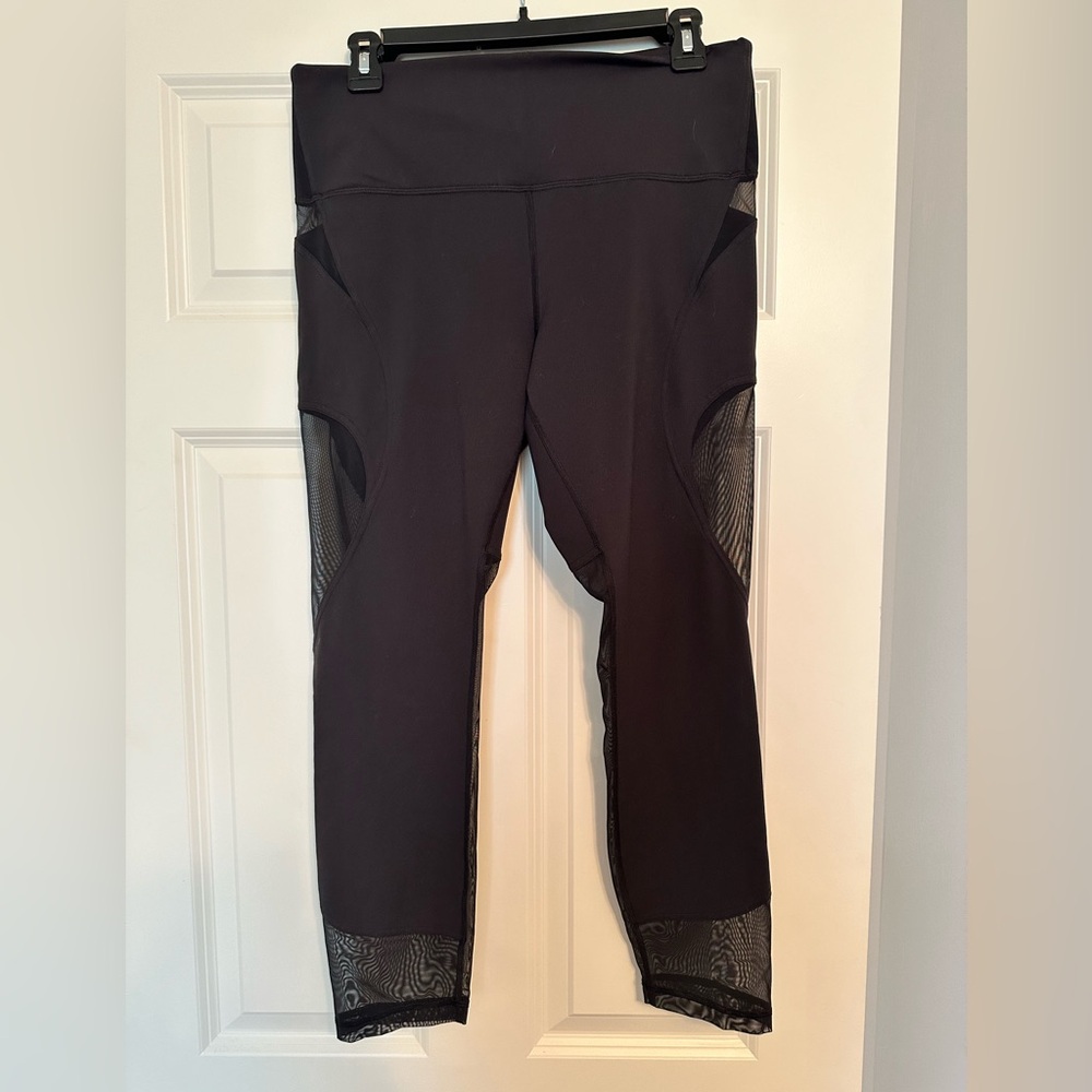 Lululemon Wonder Train Mesh Panel High-Rise Tights Size 12